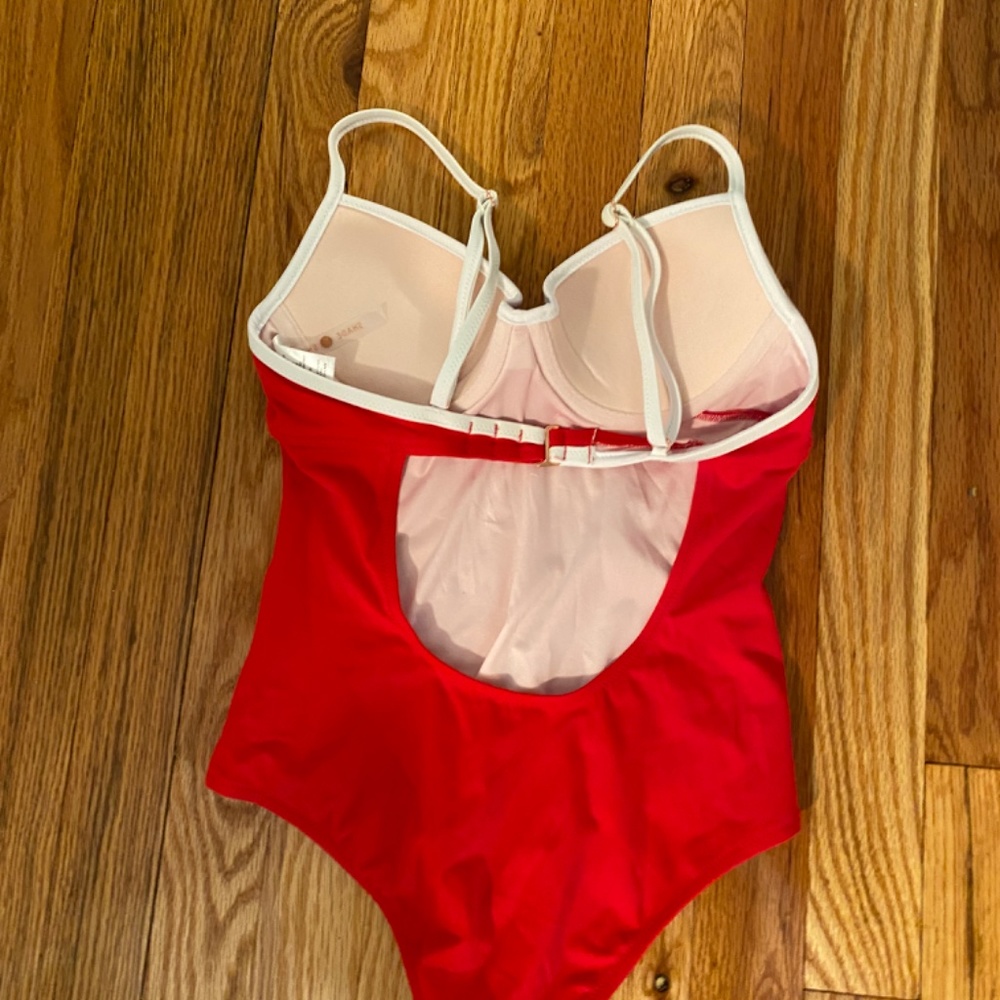Red push up bathing suit - Picture 2 of 3